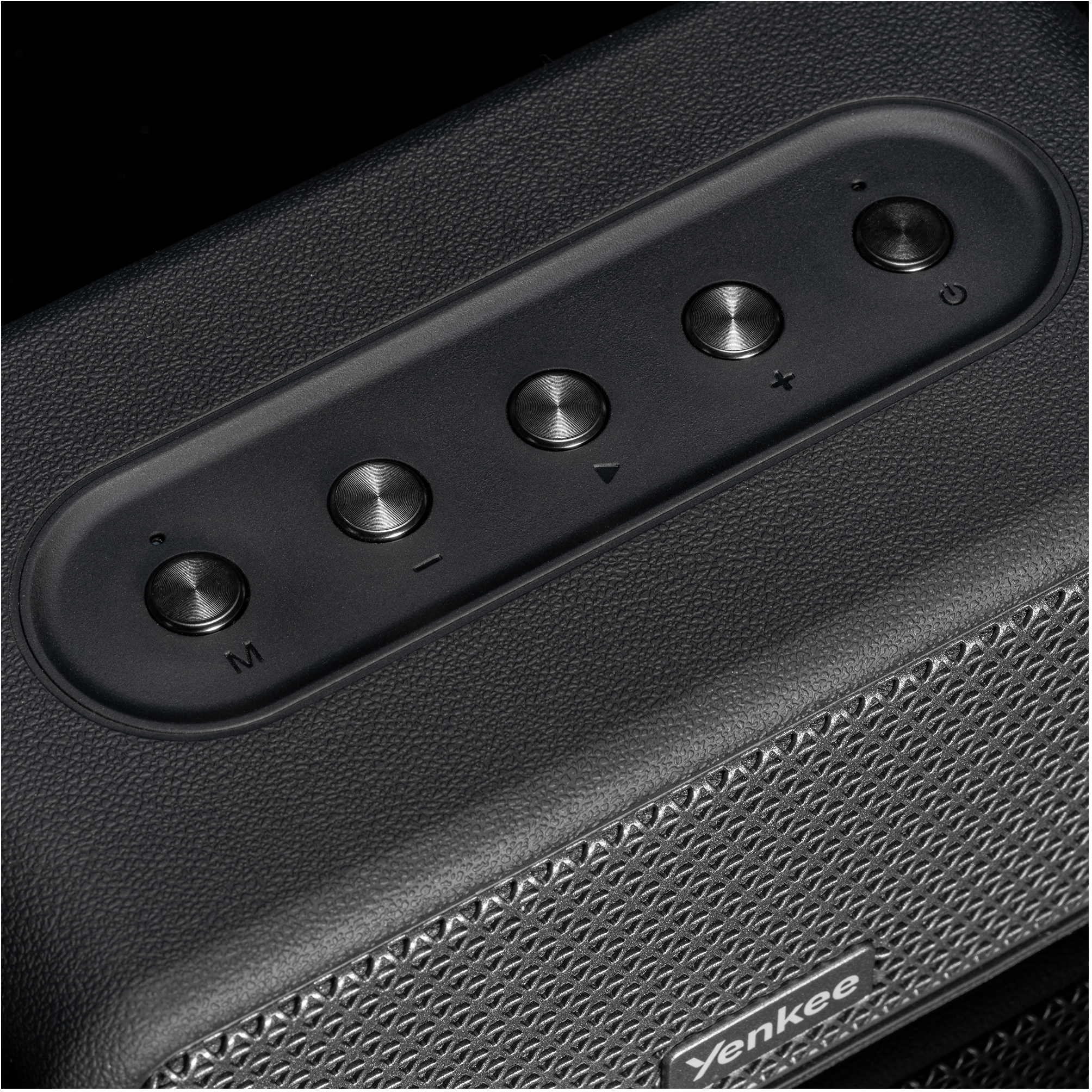 <strong>Bluetooth, kabel i połączenie dusz</strong><br />
&nbsp;